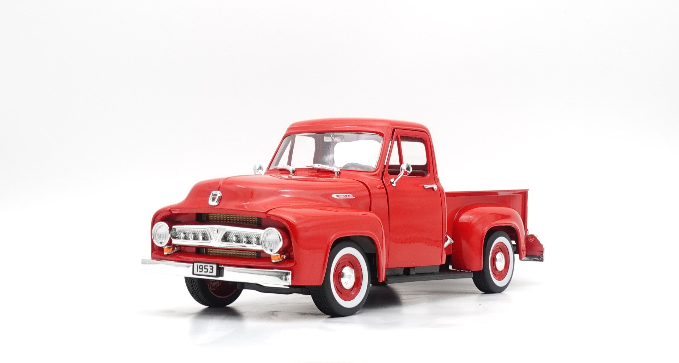 ミニカー 1/18 ACME 1956 フォード・F-100 ピックアップトラック 白 1953 Ford F-100 SO-CAL 限定モデル  予約商品 : 1000101648 : HOTTOYS - 通販 - Yahoo!ショッピング